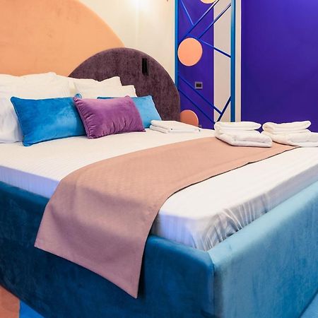 Vilacrosse Boutique Inn Бухарест Экстерьер фото