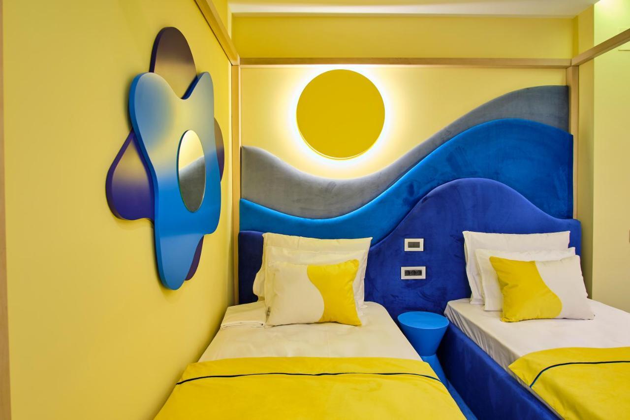 Vilacrosse Boutique Inn Бухарест Экстерьер фото
