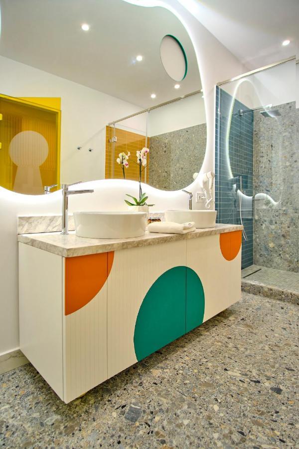 Vilacrosse Boutique Inn Бухарест Экстерьер фото